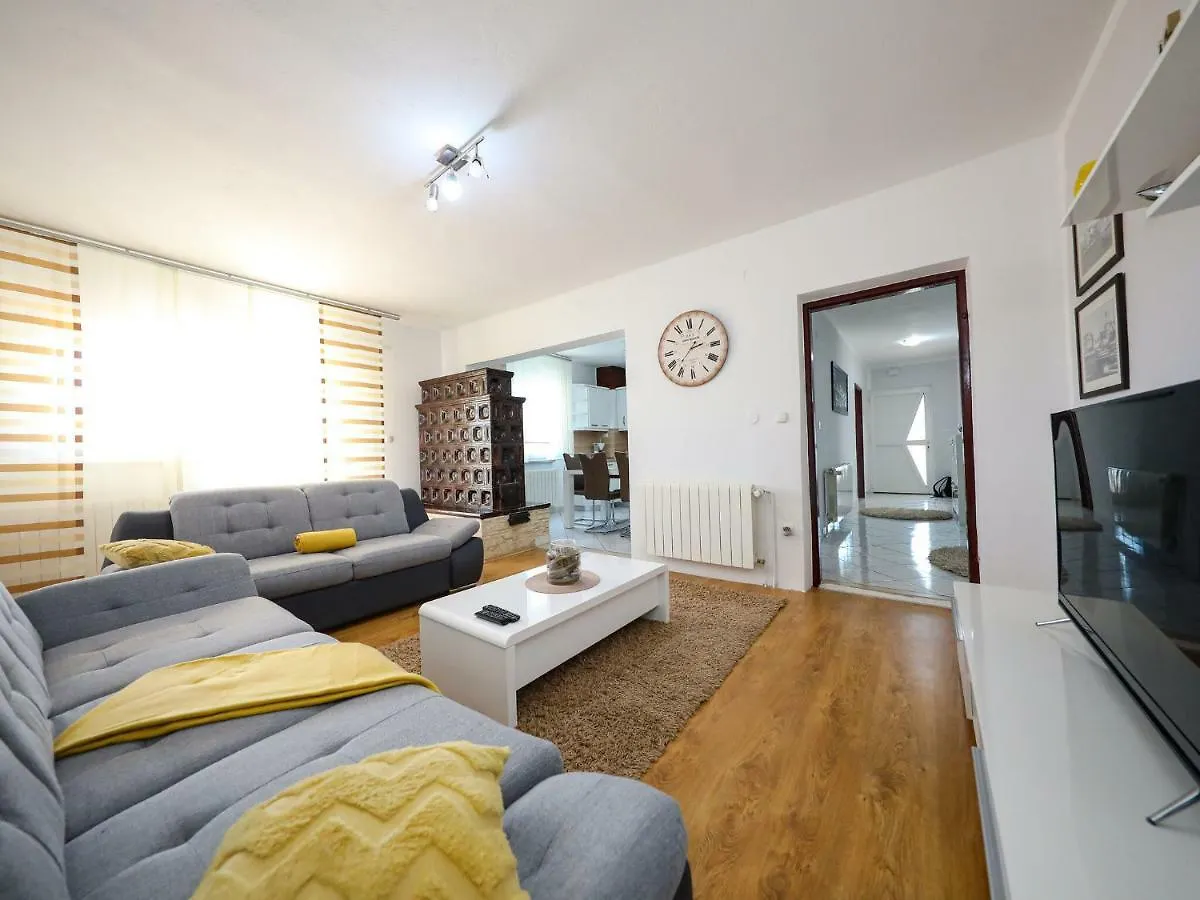 Lovely Holiday Home In Policnik With Private Pool